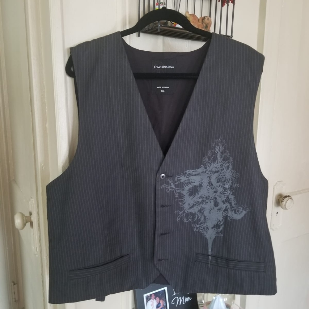 Mens dress vest.